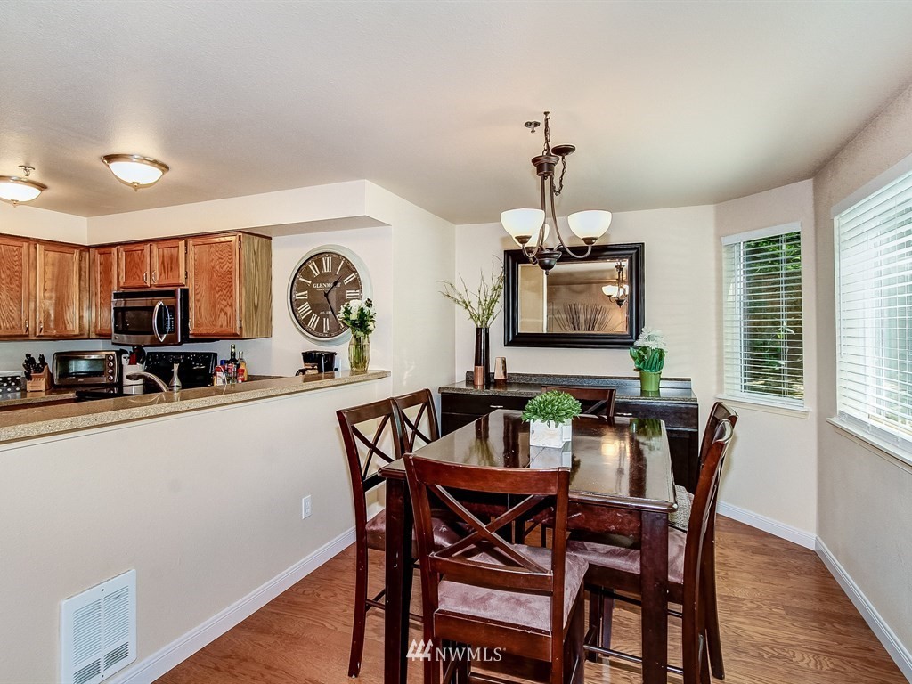 19316 Bothell Way Northeast, Unit C101 Bothell, WA 98011 - Photo 5 of 16