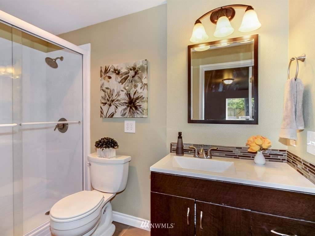 19316 Bothell Way Northeast, Unit C101 Bothell, WA 98011 - Photo 10 of 16