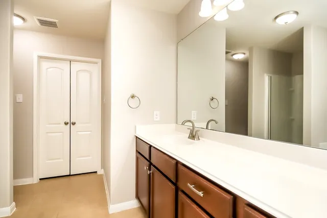 $1,900 | 12066 Quartersawn Lane, Pinehurst, TX 77362