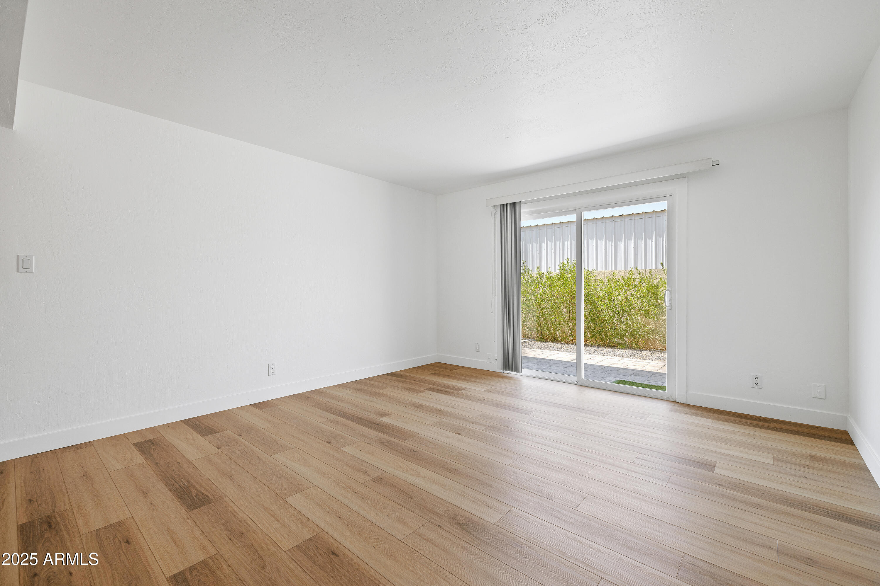 2014 North 51st Way Phoenix, AZ 85008 - Photo 10 of 30 2014 N 51st Way, Phoenix, AZ 85008, USA_