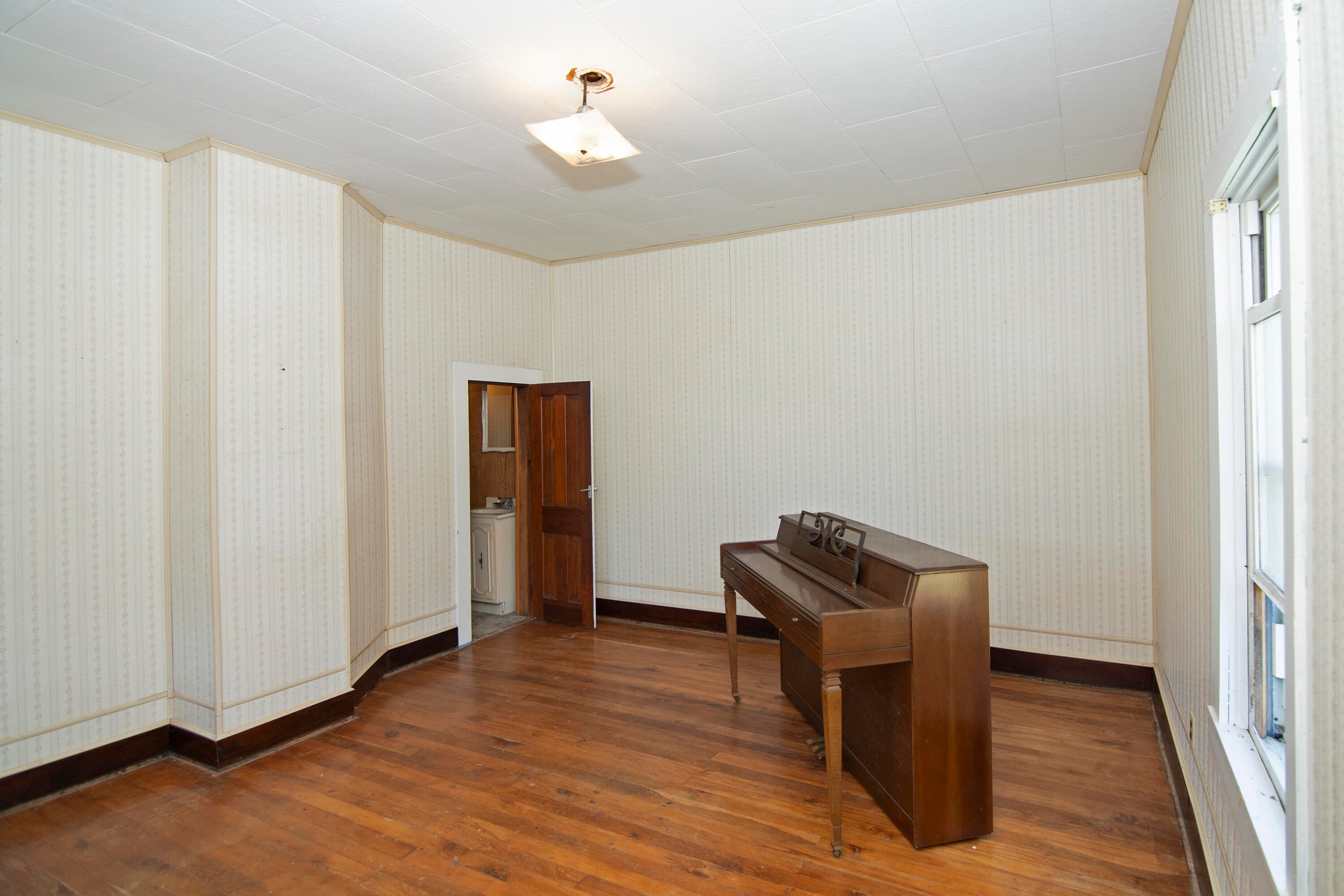 2561 Morris Branch Road Meadow Bridge, WV 25976 - Photo 45 of 55 Den/4th BR