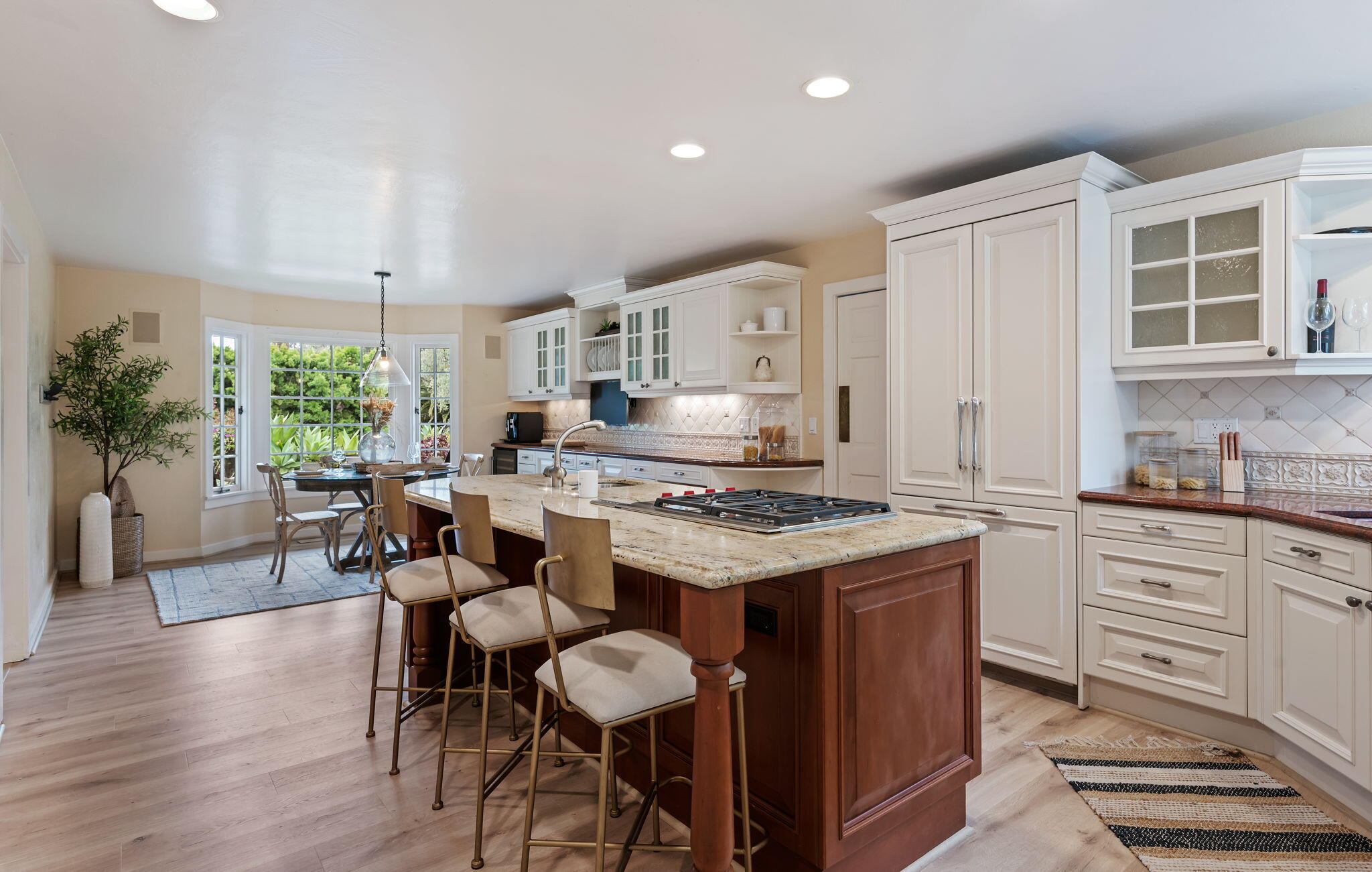 3165 Eucalyptus Hill Road Santa Barbara, CA 93108 - Photo 12 of 32 18-Kitchen