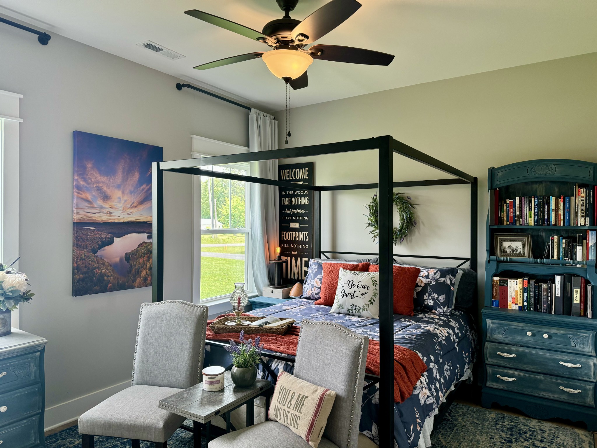 172 Tenpenny Road Morrison, TN 37357 - Photo 14 of 27 a bed room with a bed and a book shelf