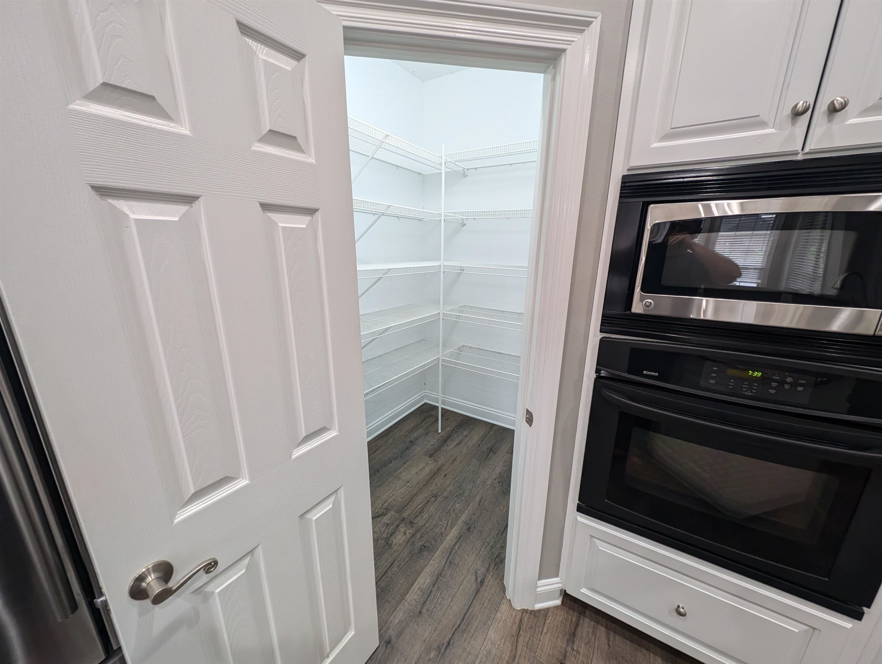 11623 Halcyon Loop Daphne, AL 36526 - Photo 28 of 90 Pantry