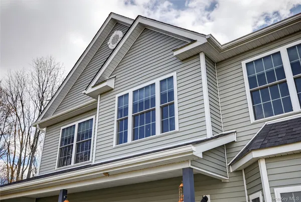 $3,850 | 98 Bender Road, Westtown, NY 10998