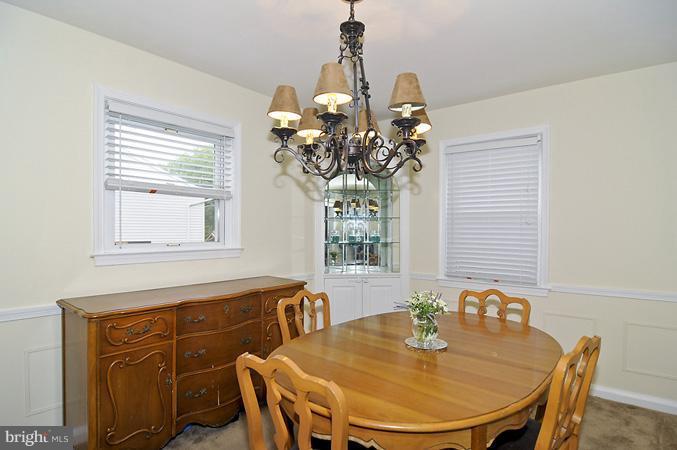 51 Garden Ridge Road Catonsville, MD 21228 - Photo 3 of 8 Dining Room