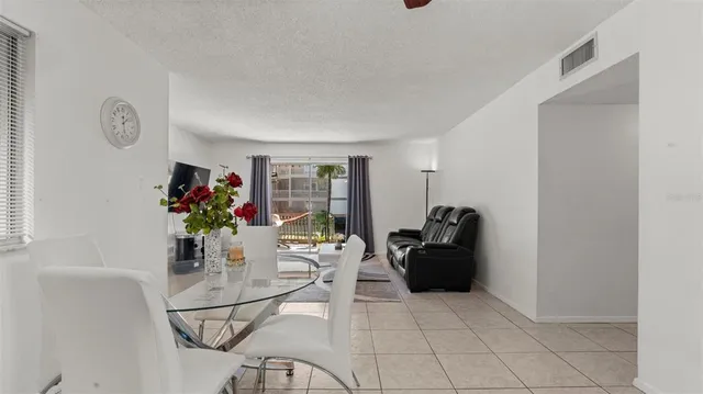 $135,000 | 6519 West Newberry Road, Unit 912, Gainesville, FL 32605