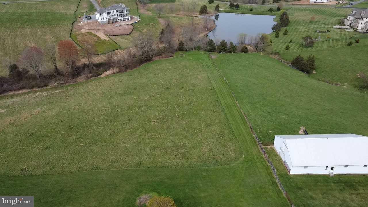 23045 Watson Road Leesburg, VA 20175 - Photo 56 of 69 Large Field in Rear