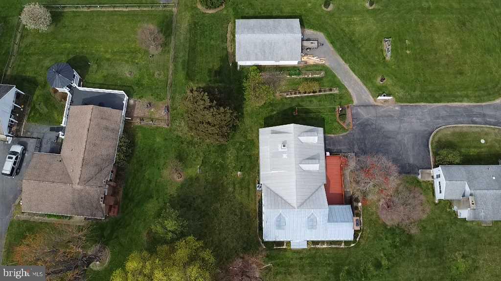 23045 Watson Road Leesburg, VA 20175 - Photo 60 of 69 an aerial view of a house with a garden