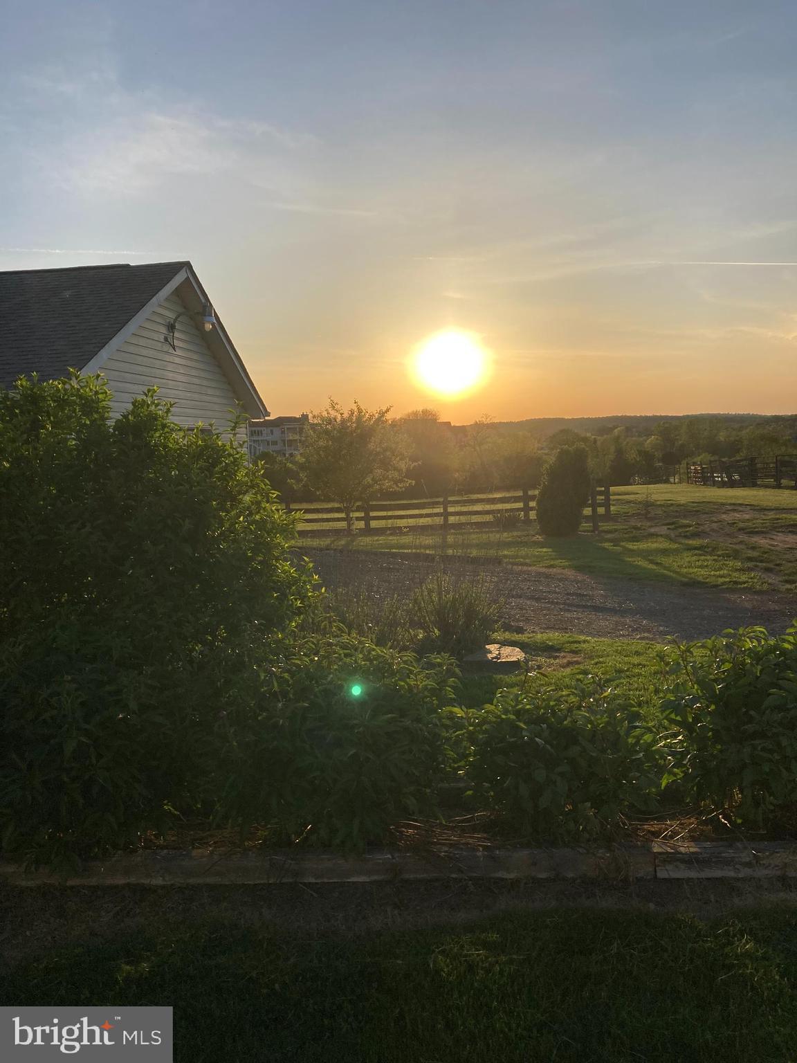 23045 Watson Road Leesburg, VA 20175 - Photo 64 of 69 a view of an ocean and beach