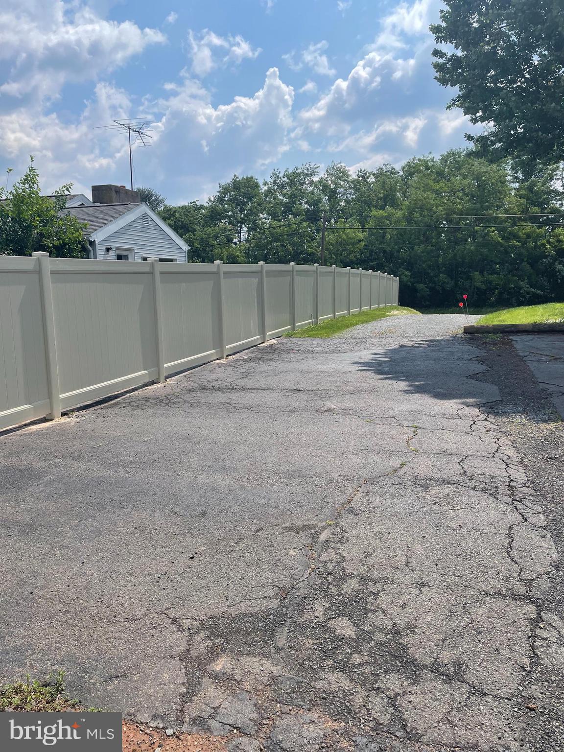 23045 Watson Road Leesburg, VA 20175 - Photo 69 of 69 New Privacy Fence