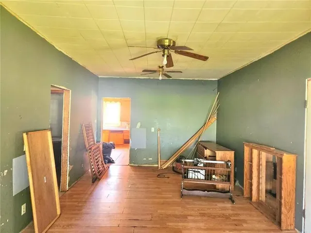 $32,900 | 306 West 2nd Street, Sherburn, MN 56171