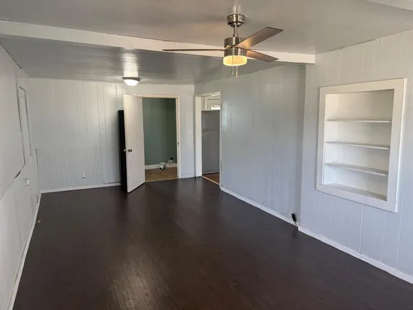 $58,000 | 841 South 5th Avenue, Munday, TX 76371