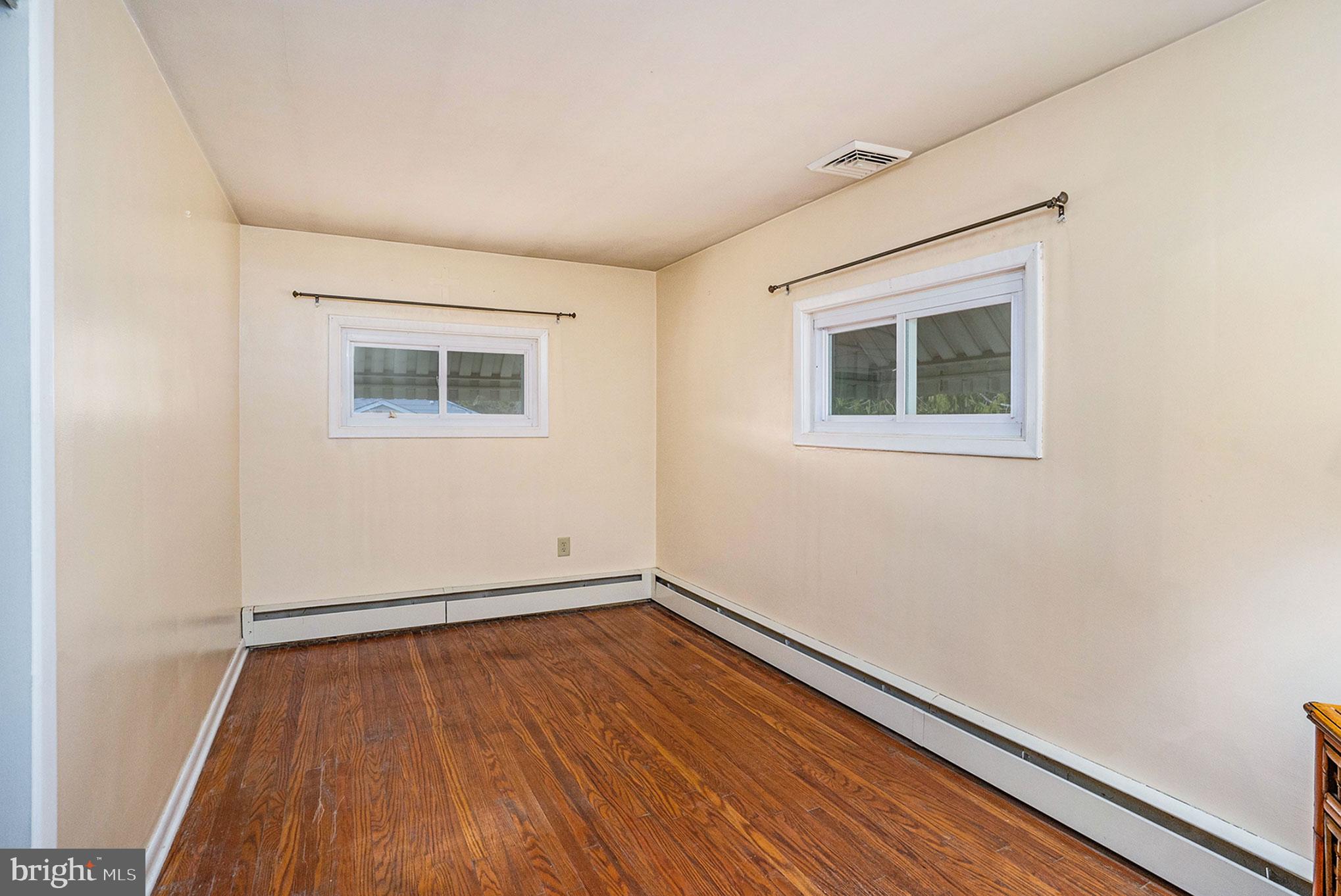 405 Knight Road Ambler, PA 19002 - Photo 12 of 27 Gallery Image 12
