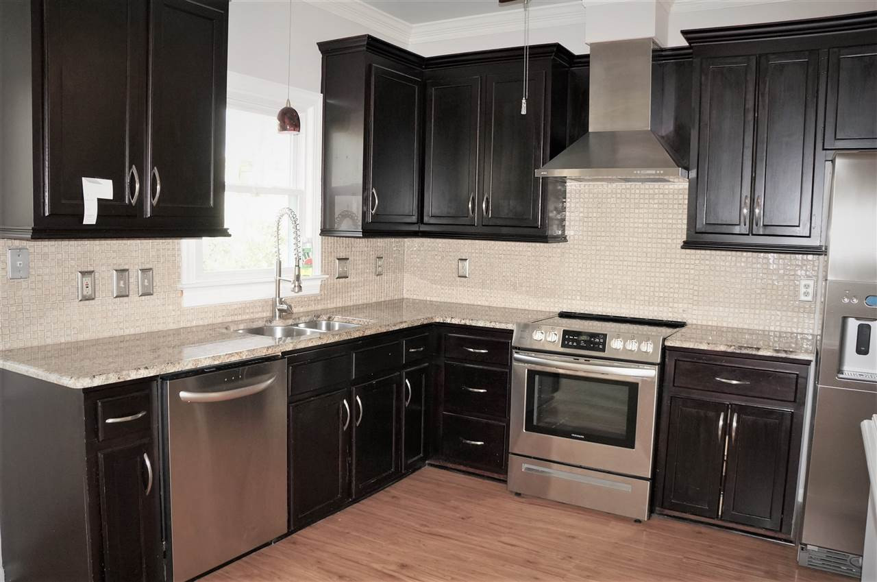 7513 Drayton Court Raleigh, NC 27615 - Photo 10 of 30 Kitchen View 2