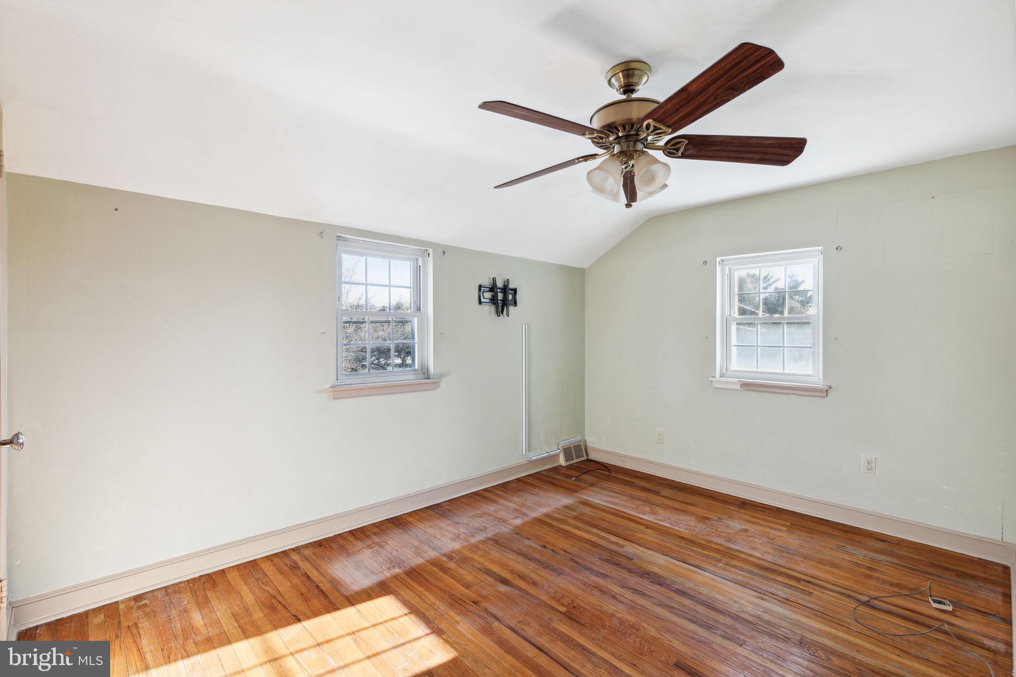 1203 Bruce Road Oreland, PA 19075 - Photo 28 of 48