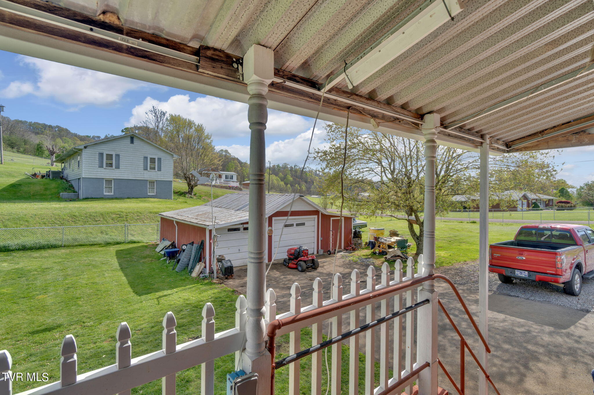 762 East Carters Valley Road Gate City, VA 24251 - Photo 23 of 29 12-web-or-mls-JH-Sun 20240414-061