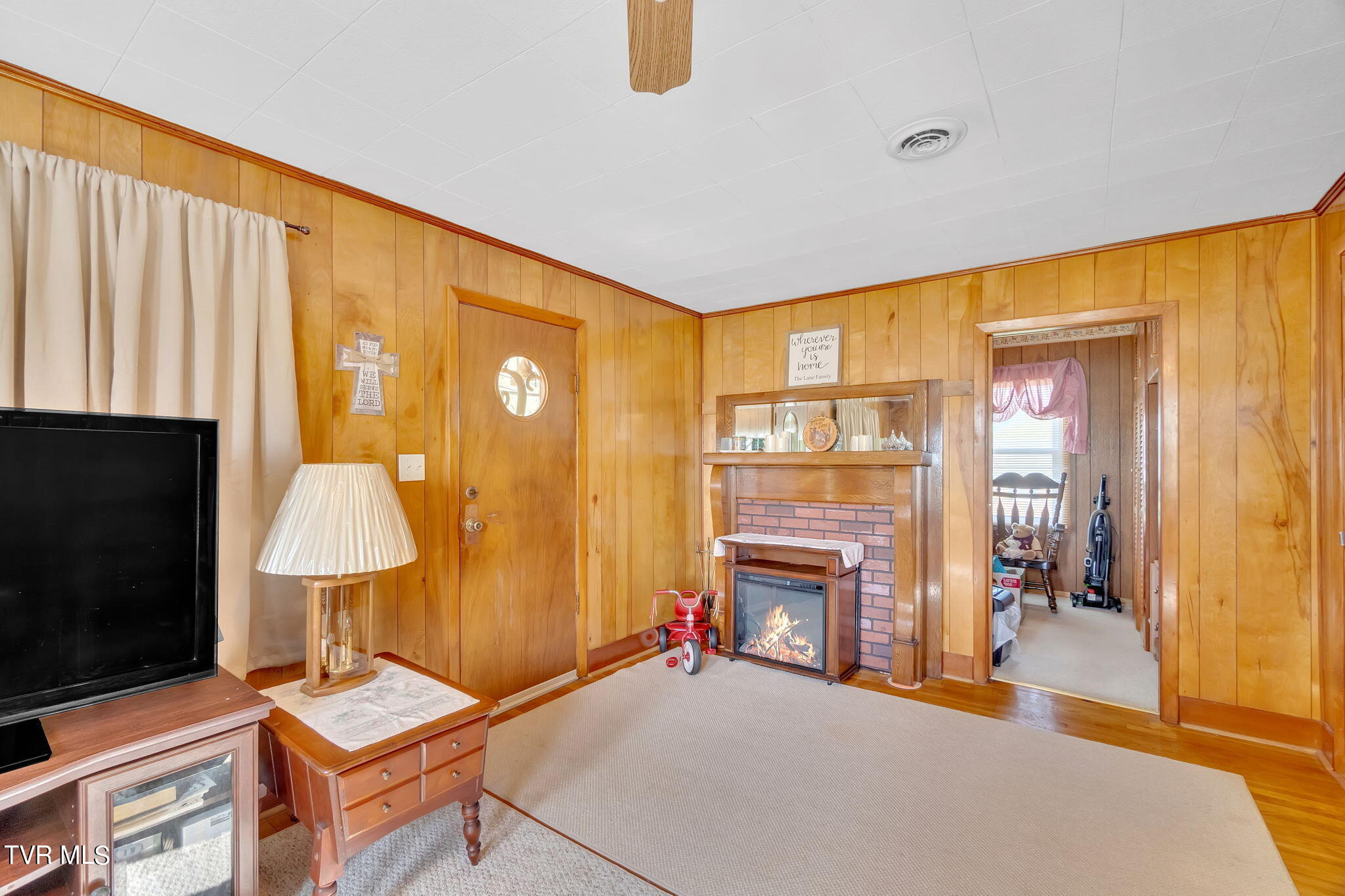 762 East Carters Valley Road Gate City, VA 24251 - Photo 4 of 29 17-web-or-mls-JH-Sun 20240414-086