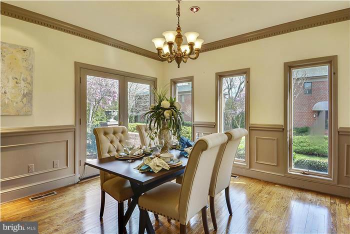 3241 Ellicott Street Northwest Washington, DC 20008 - Photo 16 of 29 DINING ROOM
