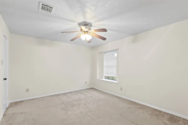 $1,450 | 10025 Spring Pl Drive, Houston, TX 77070