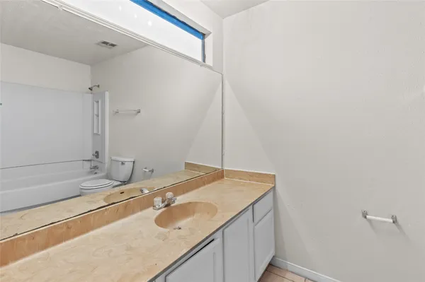 $1,450 | 10025 Spring Pl Drive, Houston, TX 77070