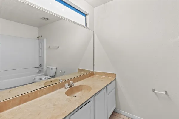 $1,450 | 10025 Spring Pl Drive, Houston, TX 77070