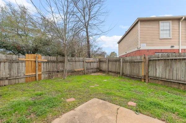 $1,450 | 10025 Spring Pl Drive, Houston, TX 77070