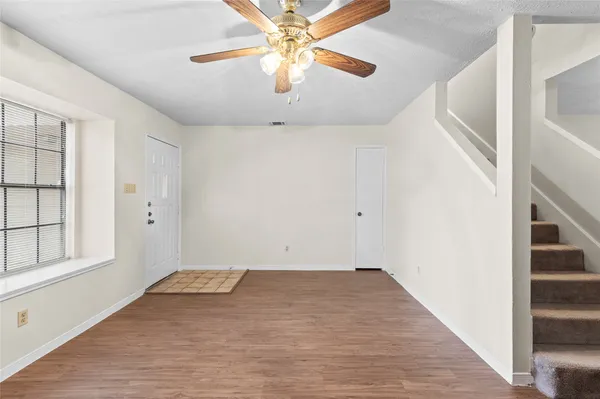 $1,450 | 10025 Spring Pl Drive, Houston, TX 77070