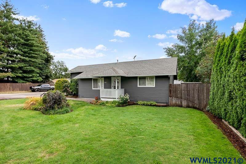 3030 Brown Road Northeast Salem, OR 97305 - Photo 3 of 36 Gallery Image 3