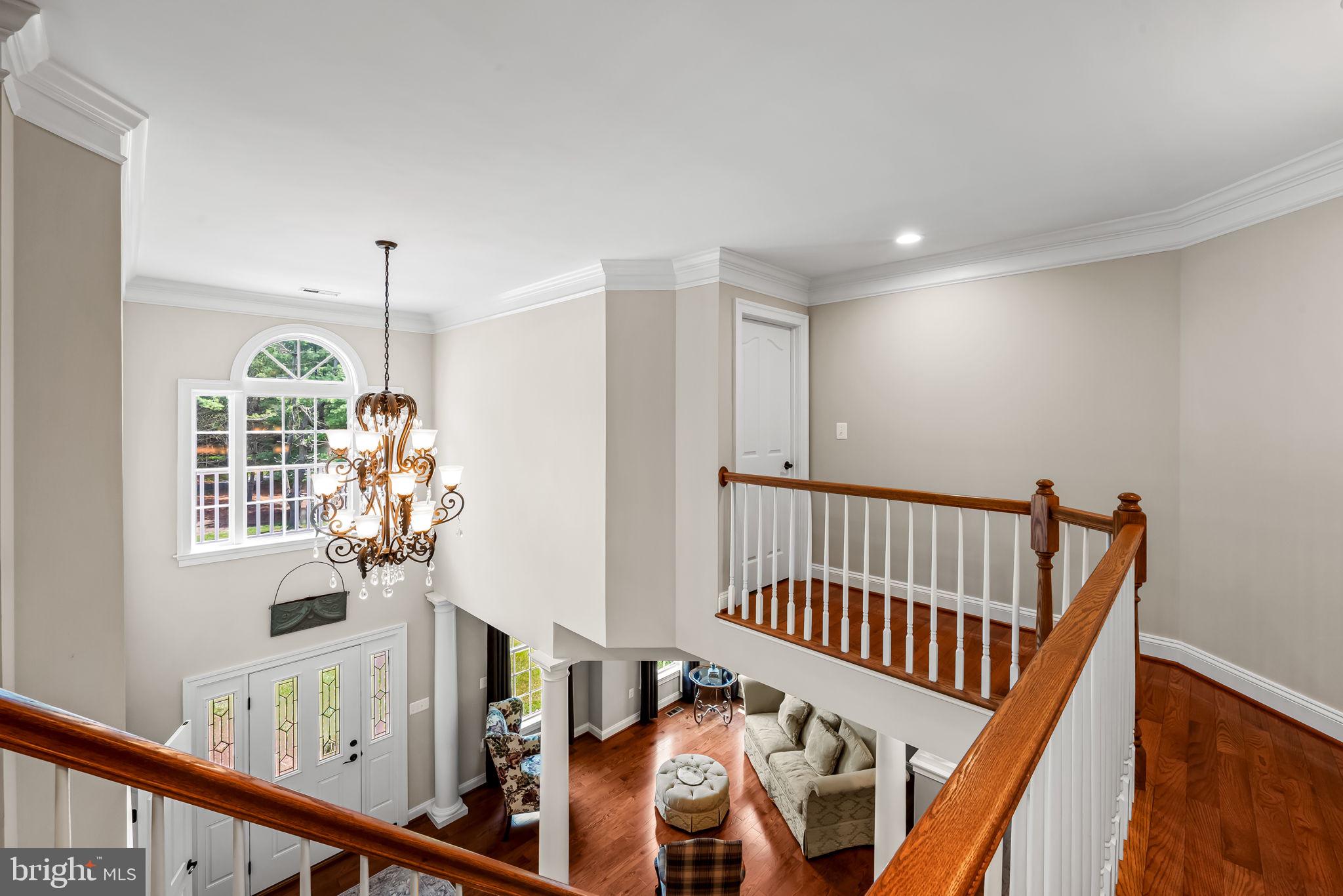 13910 Manor Road Phoenix, MD 21131 - Photo 25 of 94 Back stairwell and overlook