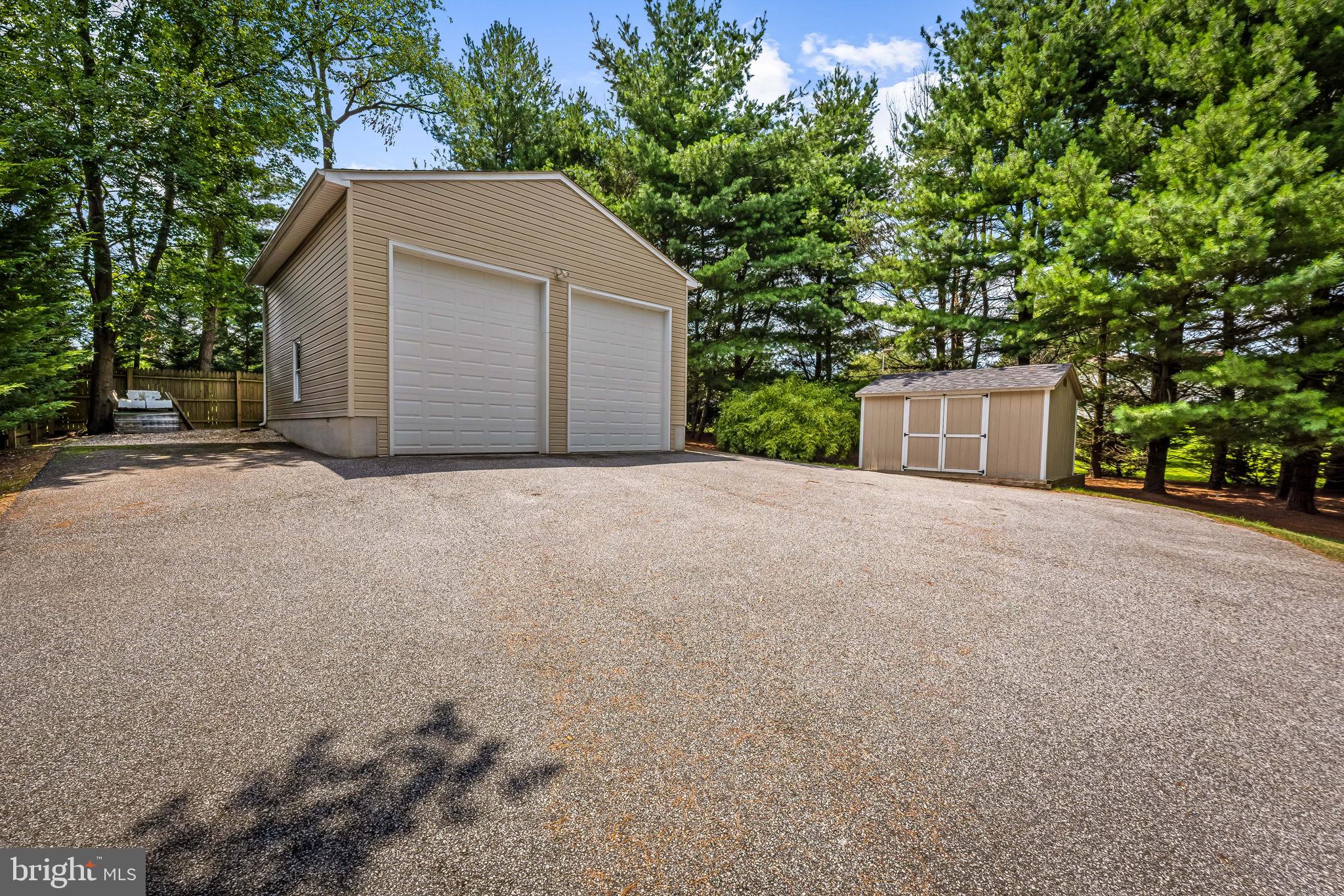 13910 Manor Road Phoenix, MD 21131 - Photo 60 of 94 Separate detached garage