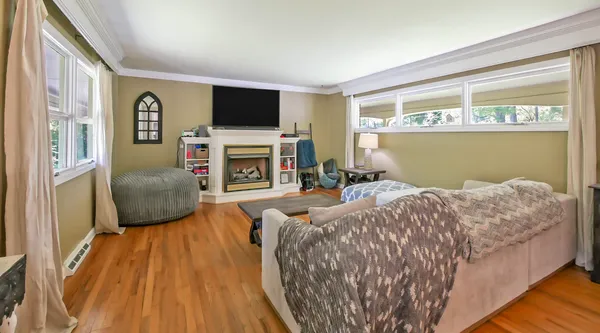 $304,900 | 111 Clebourne Avenue, Chickamauga, GA 30707