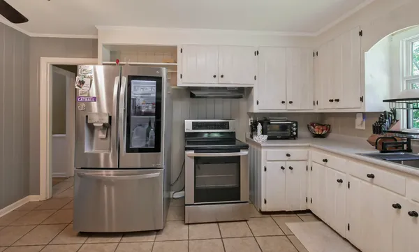 $304,900 | 111 Clebourne Avenue, Chickamauga, GA 30707