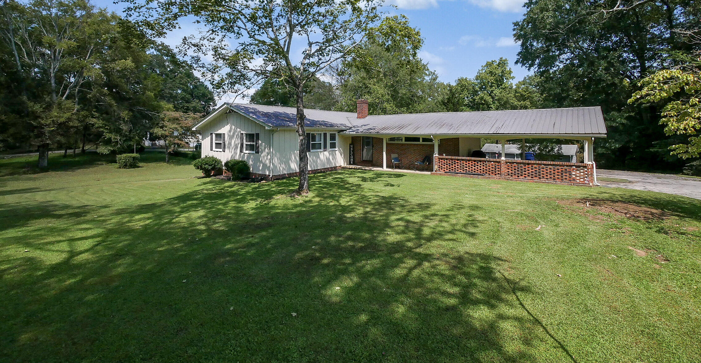 111 Clebourne Avenue Chickamauga, GA 30707 - Photo 2 of 36 32-P1650204