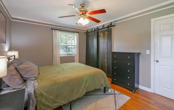 $304,900 | 111 Clebourne Avenue, Chickamauga, GA 30707
