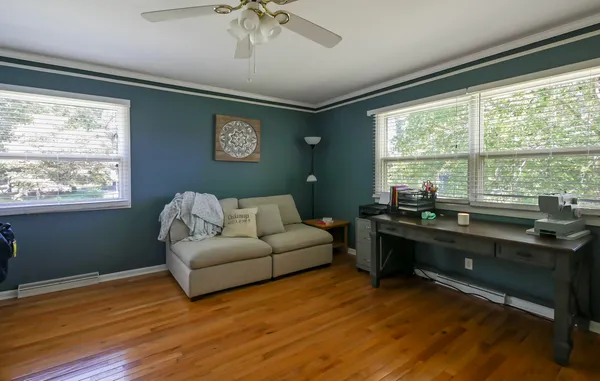 $304,900 | 111 Clebourne Avenue, Chickamauga, GA 30707