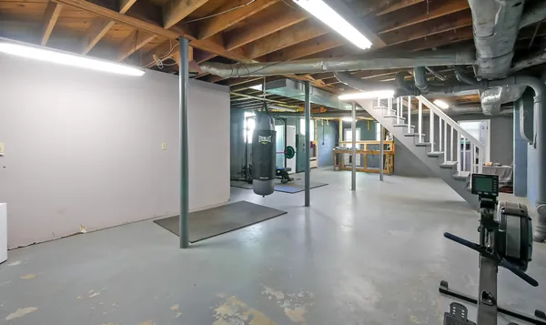 $304,900 | 111 Clebourne Avenue, Chickamauga, GA 30707