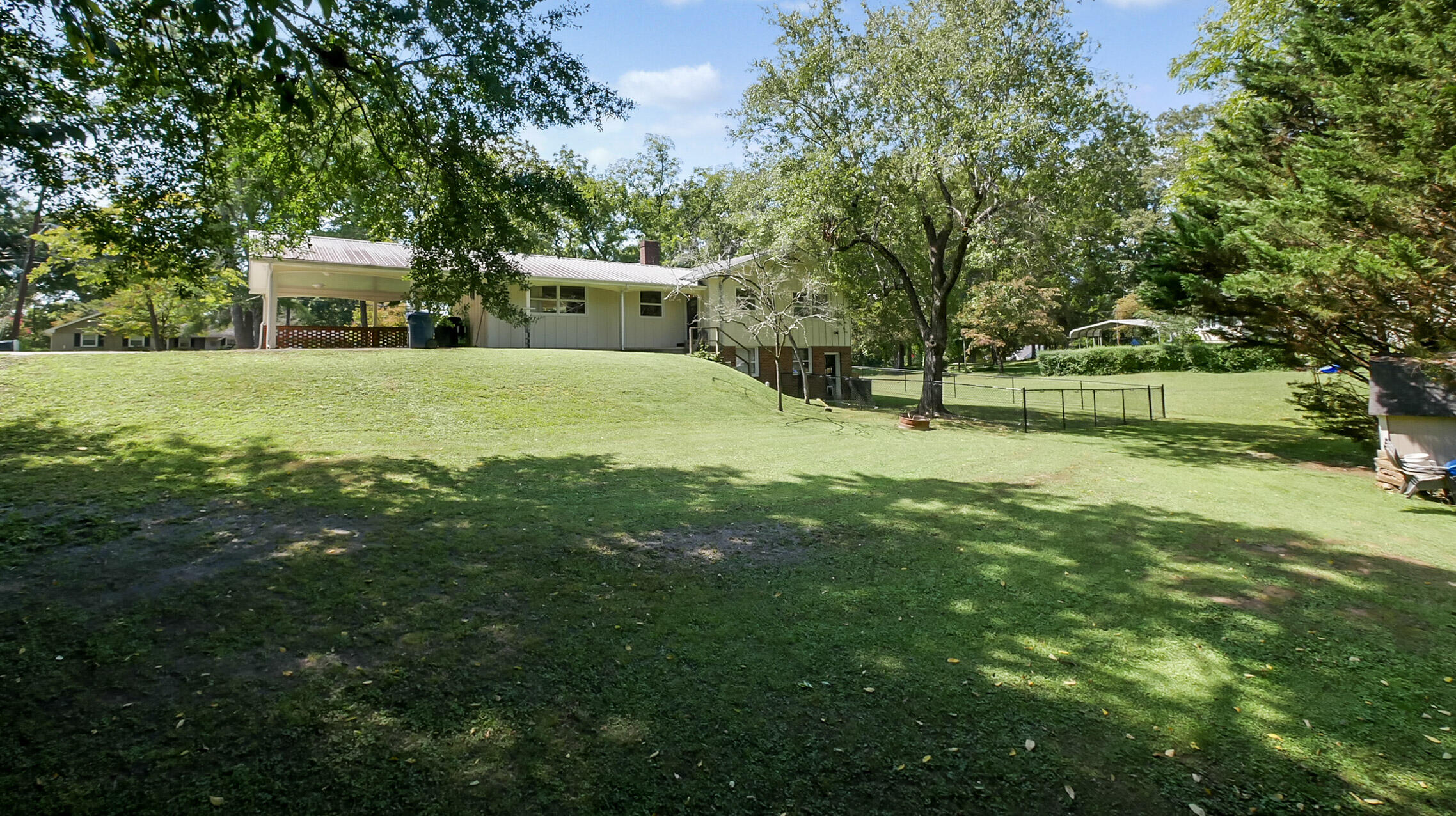 111 Clebourne Avenue Chickamauga, GA 30707 - Photo 4 of 36 30-P1650187