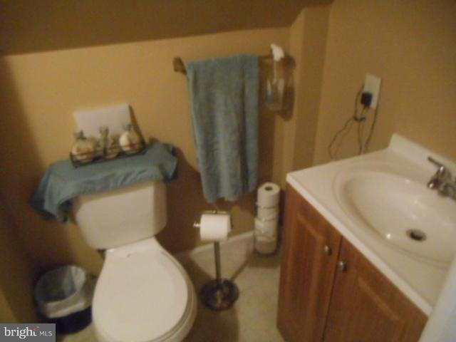 10916 Philadelphia Road White Marsh, MD 21162 - Photo 4 of 8 Bath