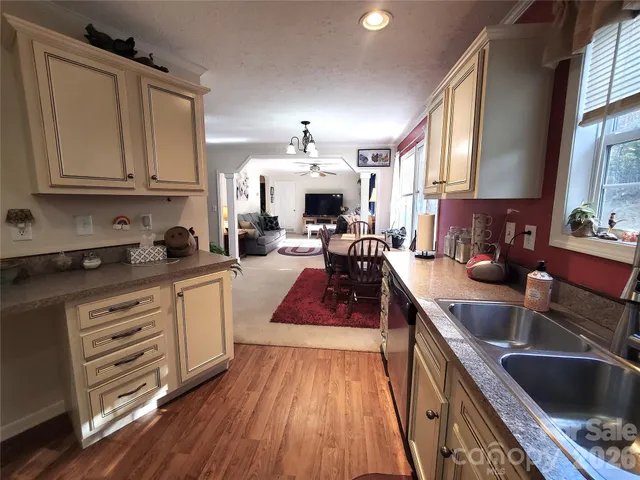 $335,000 | 457 Dale Road, Spruce Pine, NC 28777