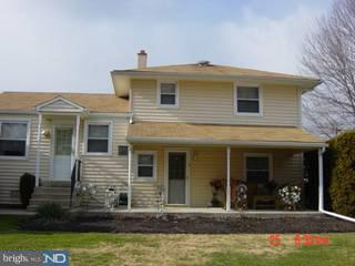 3901 Blair Mill Road Hatboro, PA 19040 - Photo 2 of 6 Gallery Image 2