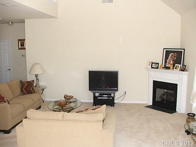 10941 Stone Trail Road Charlotte, NC 28213 - Photo 6 of 16 Gallery Image 6