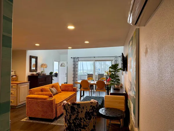$3,950 | Undisclosed Address, Oceanside, CA 92054