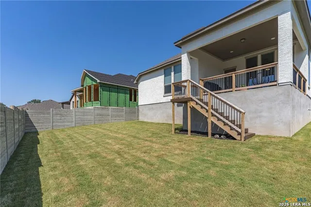 a house view with a outdoor space