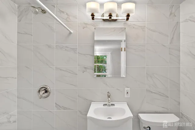 $799,000 | 7 Sunset Avenue, Matawan, NJ 07747