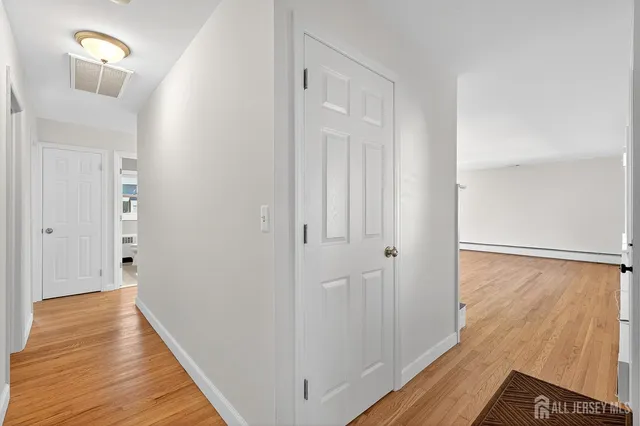 $799,000 | 7 Sunset Avenue, Matawan, NJ 07747