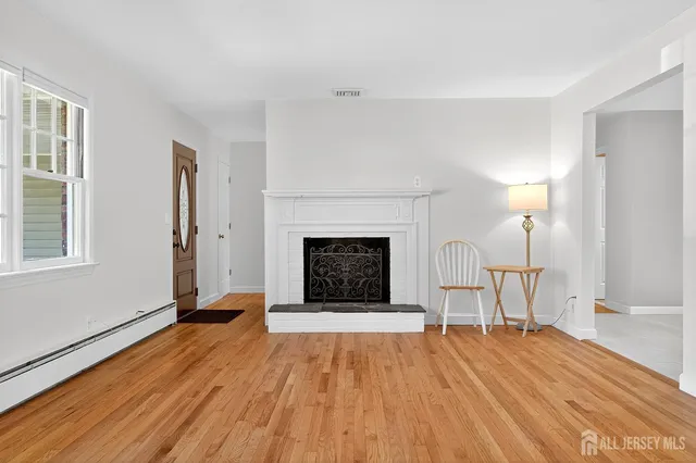 $799,000 | 7 Sunset Avenue, Matawan, NJ 07747