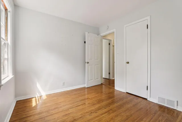 $2,210 | 4513 Laguna Drive, Edina, MN 55435