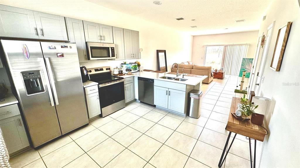 3322 Composition Street Kissimmee, FL 34758 - Photo 3 of 18