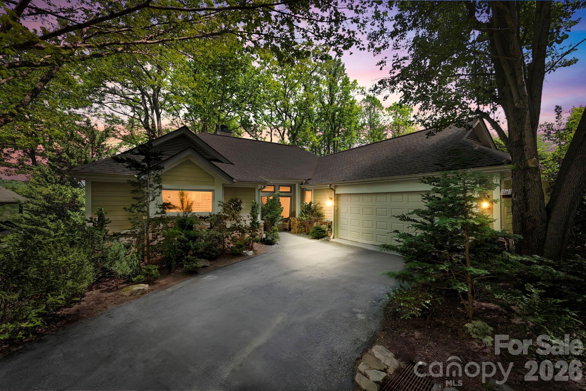 8 Spring Ridge Lane Hendersonville, NC 28739 - Photo 2 of 27 Gallery Image 2